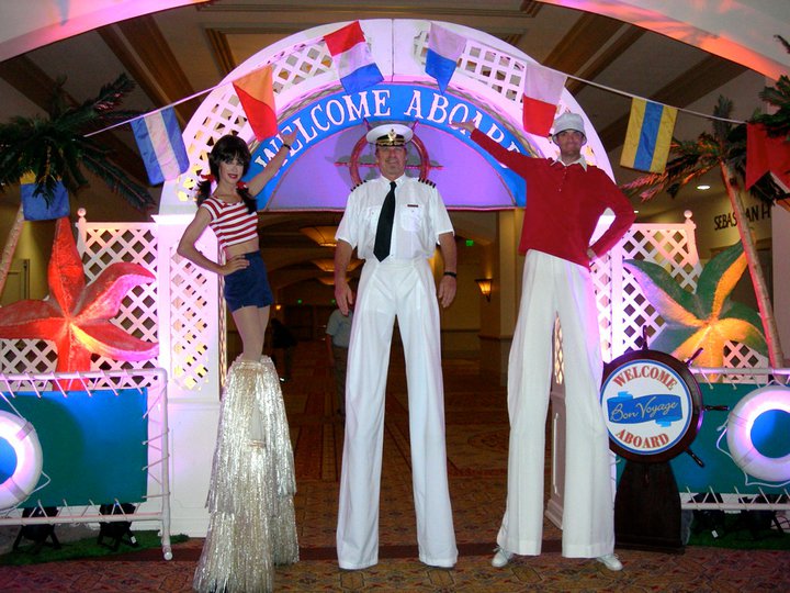 CAPTAIN-SAILOR-GIRL-STILT-WALKERS-BY-STILT-PROS