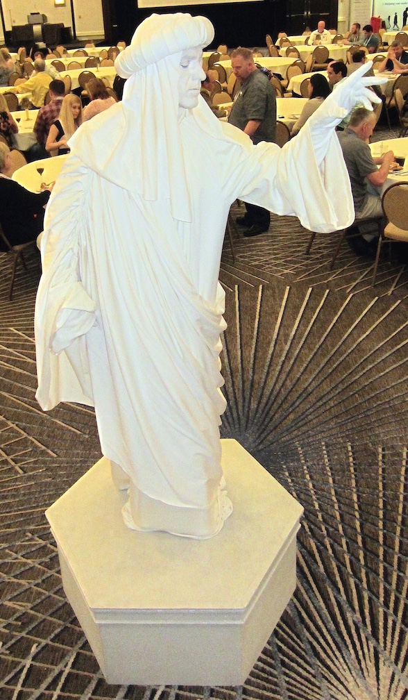 Living Statues by Stilt Pros