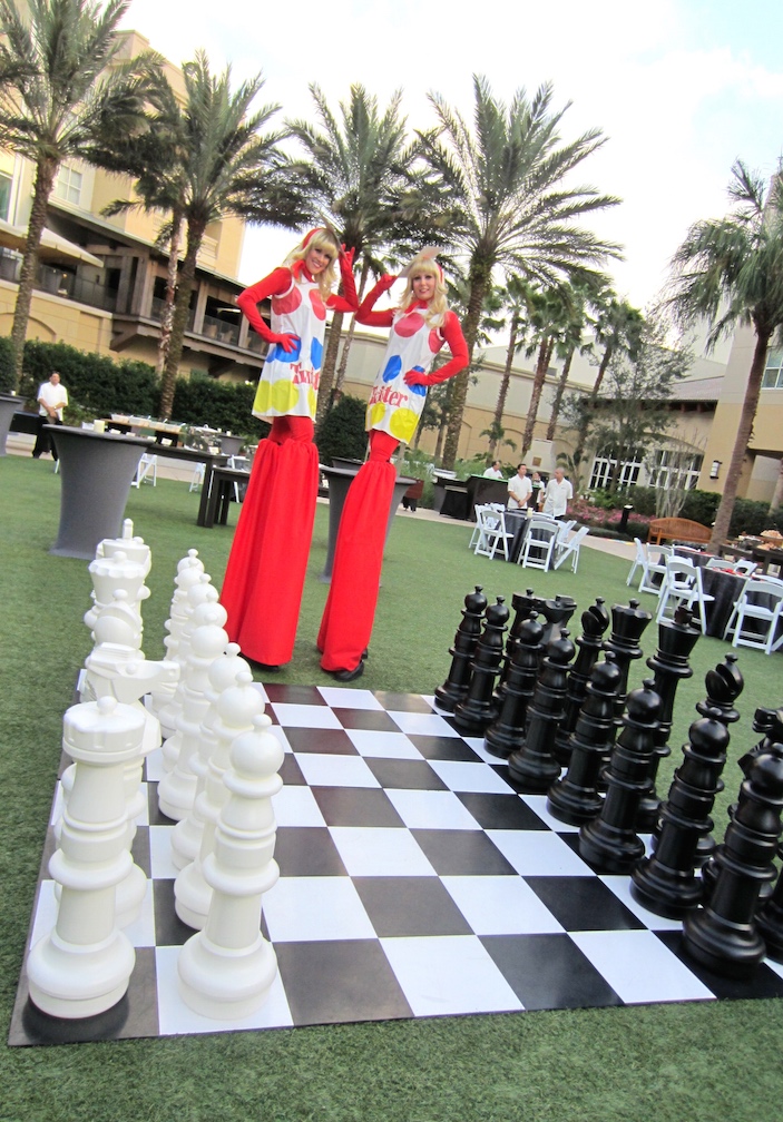 STILT-PROS-TWISTER-GIRLS-CHESS-GAME